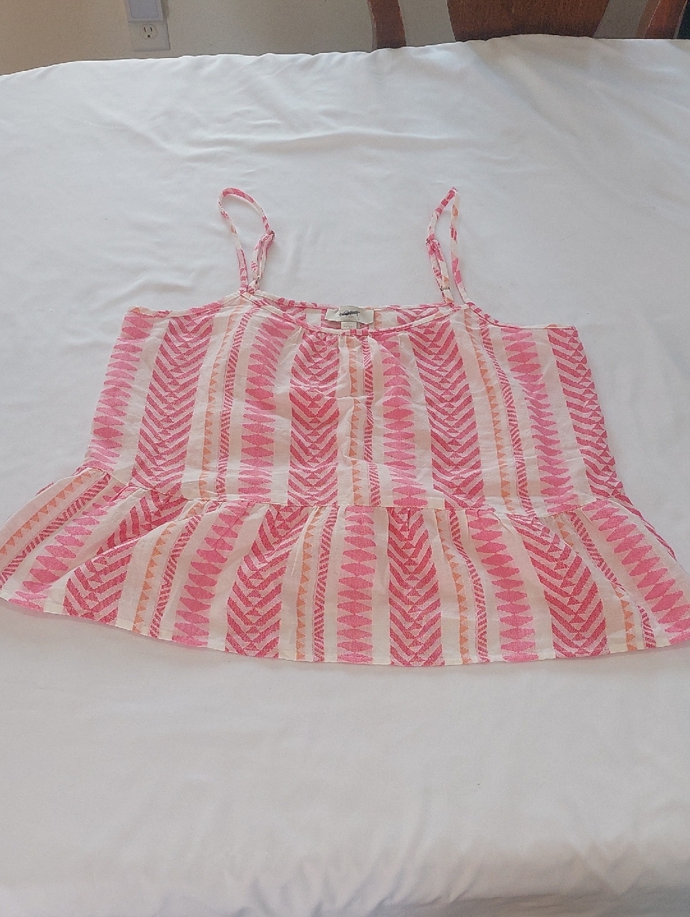 LOFT Pink Peach& Cream Striped Peplum Cami .Soft And Cool .Size XS